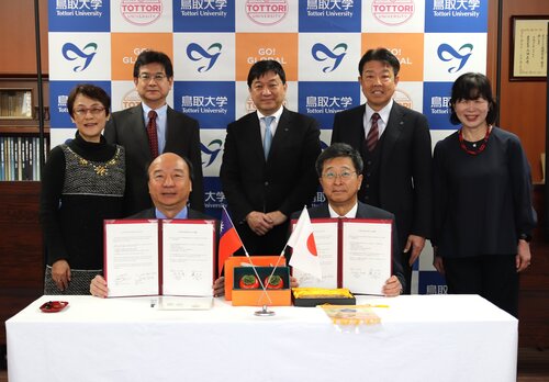 Group Photo.jpg