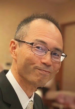 センター長写真