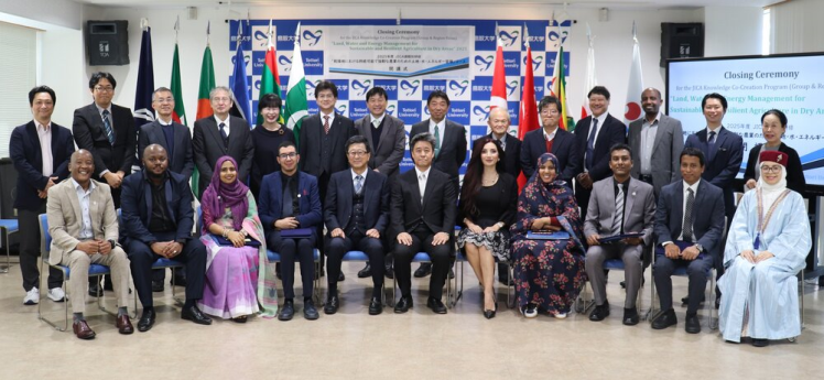 Group photo.JPG